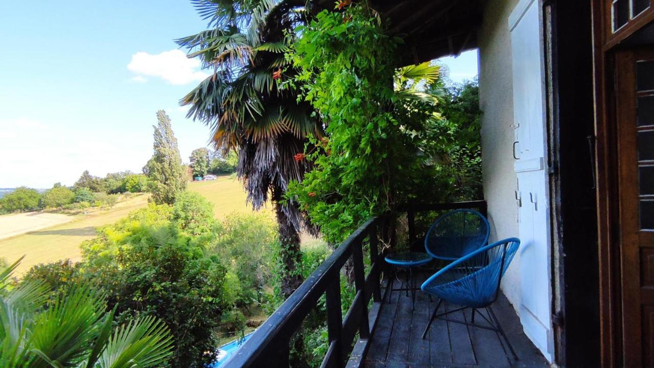 Thiviers La Fontaine Du Mas B&B 외부 사진
