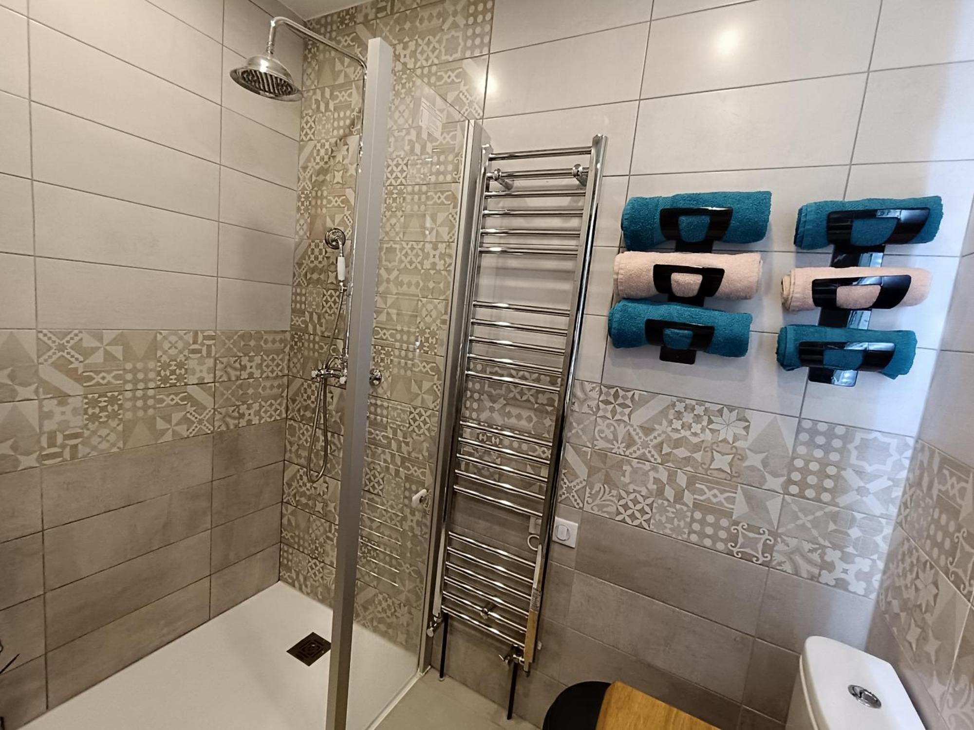 Thiviers La Fontaine Du Mas B&B 외부 사진