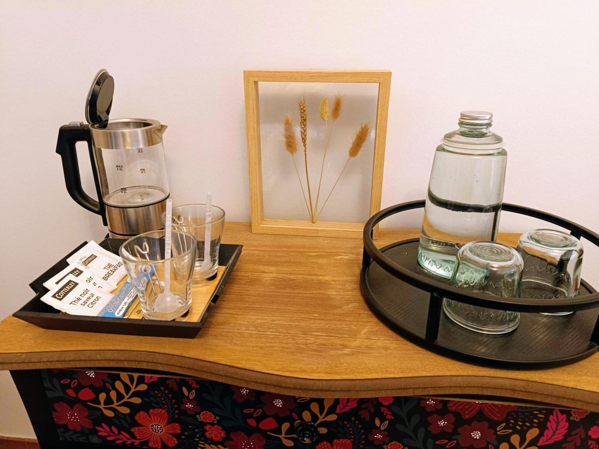 Thiviers La Fontaine Du Mas B&B 외부 사진